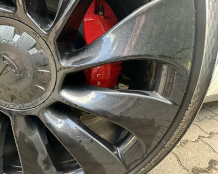 Белый Тесла Model Y, объемом двигателя 0 л и пробегом 5 тыс. км за 25333 $, фото 2 на Automoto.ua