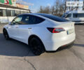 Белый Тесла Model Y, объемом двигателя 0 л и пробегом 10 тыс. км за 26999 $, фото 5 на Automoto.ua