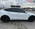 Білий Тесла Model Y, об'ємом двигуна 0 л та пробігом 52 тис. км за 25900 $, фото 7 на Automoto.ua
