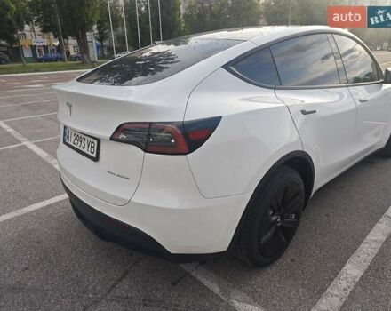 Белый Тесла Model Y, объемом двигателя 0 л и пробегом 38 тыс. км за 28000 $, фото 7 на Automoto.ua