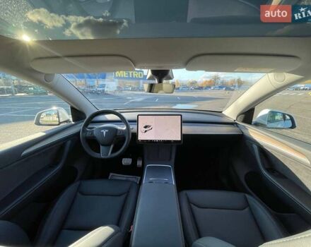 Белый Тесла Model Y, объемом двигателя 0 л и пробегом 39 тыс. км за 32500 $, фото 16 на Automoto.ua