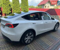 Белый Тесла Model Y, объемом двигателя 0 л и пробегом 129 тыс. км за 36499 $, фото 4 на Automoto.ua