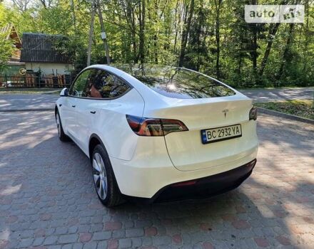 Білий Тесла Model Y, об'ємом двигуна 0 л та пробігом 3 тис. км за 46999 $, фото 16 на Automoto.ua