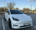 Белый Тесла Model Y, объемом двигателя 0 л и пробегом 45 тыс. км за 29999 $, фото 3 на Automoto.ua
