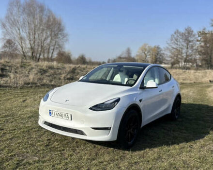 Белый Тесла Model Y, объемом двигателя 0 л и пробегом 20 тыс. км за 28000 $, фото 7 на Automoto.ua
