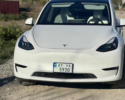 Белый Тесла Model Y, объемом двигателя 0 л и пробегом 69 тыс. км за 25900 $, фото 16 на Automoto.ua