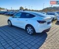 Белый Тесла Model Y, объемом двигателя 0 л и пробегом 67 тыс. км за 28300 $, фото 5 на Automoto.ua