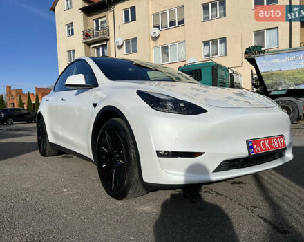 Білий Тесла Model Y, об'ємом двигуна 0 л та пробігом 12 тис. км за 24750 $, фото 5 на Automoto.ua