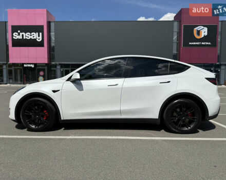 Білий Тесла Model Y, об'ємом двигуна 0 л та пробігом 90 тис. км за 31000 $, фото 2 на Automoto.ua