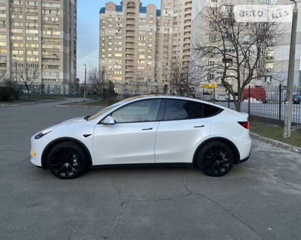 Білий Тесла Model Y, об'ємом двигуна 0 л та пробігом 32 тис. км за 34900 $, фото 4 на Automoto.ua