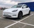 Белый Тесла Model Y, объемом двигателя 0 л и пробегом 62 тыс. км за 24500 $, фото 1 на Automoto.ua