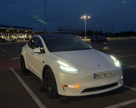Тесла Model Y 2022 в Киеве на Automoto.ua Белый Тесла Model Y, объемом двигателя 0 л и пробегом 65 тыс. км за 28000 $, фото 6 на Automoto.ua