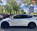 Белый Тесла Model Y, объемом двигателя 0 л и пробегом 26 тыс. км за 47700 $, фото 2 на Automoto.ua
