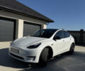 Тесла Model Y 2022 в Ровно на Automoto.ua Белый Тесла Model Y, объемом двигателя 0 л и пробегом 105 тыс. км за 27000 $, фото 1 на Automoto.ua