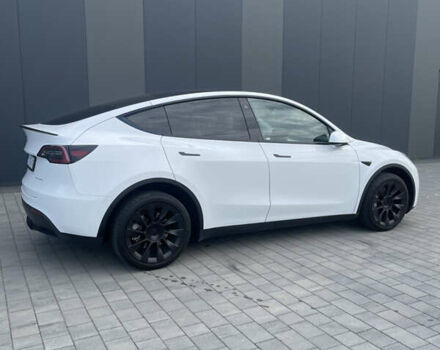 Белый Тесла Model Y, объемом двигателя 0 л и пробегом 38 тыс. км за 31000 $, фото 22 на Automoto.ua