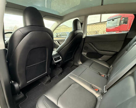Белый Тесла Model Y, объемом двигателя 0 л и пробегом 16 тыс. км за 26500 $, фото 31 на Automoto.ua