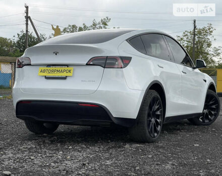 Білий Тесла Model Y, об'ємом двигуна 0 л та пробігом 16 тис. км за 36990 $, фото 10 на Automoto.ua