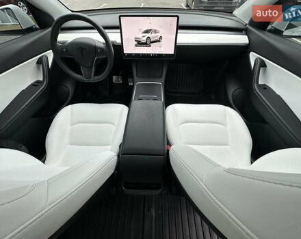 Белый Тесла Model Y, объемом двигателя 0 л и пробегом 117 тыс. км за 24999 $, фото 18 на Automoto.ua