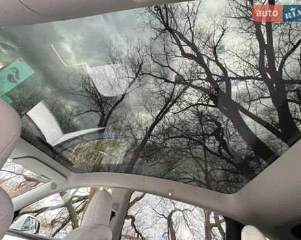 Белый Тесла Model Y, объемом двигателя 0 л и пробегом 6 тыс. км за 36900 $, фото 15 на Automoto.ua