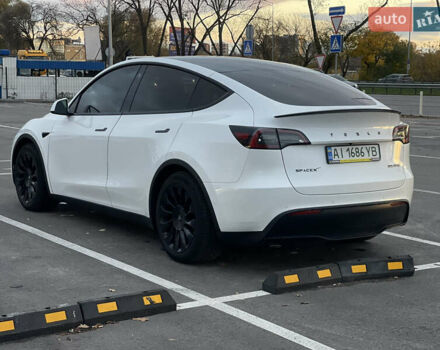 Белый Тесла Model Y, объемом двигателя 0 л и пробегом 117 тыс. км за 23200 $, фото 1 на Automoto.ua