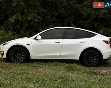 Тесла Model Y 2022 у Городке на Automoto.ua Білий Тесла Model Y, об'ємом двигуна 0 л та пробігом 102 тис. км за 28200 $, фото 9 на Automoto.ua