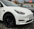 Білий Тесла Model Y, об'ємом двигуна 0 л та пробігом 62 тис. км за 27400 $, фото 13 на Automoto.ua