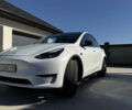Тесла Model Y 2022 в Ровно на Automoto.ua Белый Тесла Model Y, объемом двигателя 0 л и пробегом 105 тыс. км за 27000 $, фото 2 на Automoto.ua