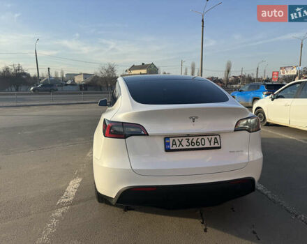 Белый Тесла Model Y, объемом двигателя 0 л и пробегом 48 тыс. км за 30500 $, фото 6 на Automoto.ua