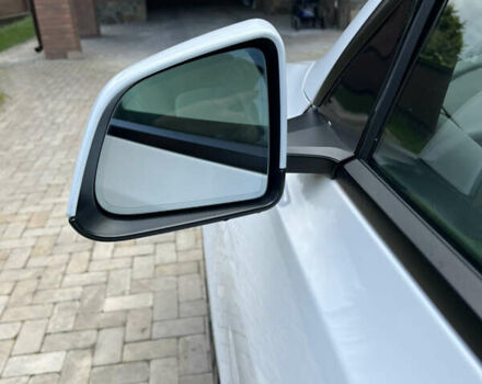 Тесла Model Y 2022 у Вінниці на Automoto.ua Білий Тесла Model Y, об'ємом двигуна 0 л та пробігом 43 тис. км за 28500 $, фото 29 на Automoto.ua