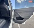 Белый Тесла Model Y, объемом двигателя 0 л и пробегом 26 тыс. км за 47700 $, фото 27 на Automoto.ua