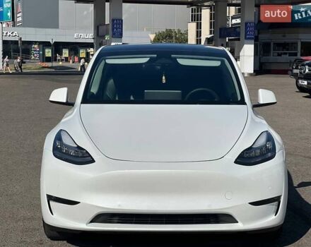 Белый Тесла Model Y, объемом двигателя 0 л и пробегом 31 тыс. км за 24999 $, фото 5 на Automoto.ua