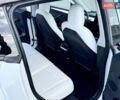 Белый Тесла Model Y, объемом двигателя 0 л и пробегом 64 тыс. км за 28500 $, фото 19 на Automoto.ua