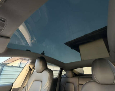 Білий Тесла Model Y, об'ємом двигуна 0 л та пробігом 52 тис. км за 26000 $, фото 22 на Automoto.ua