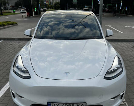 Белый Тесла Model Y, объемом двигателя 0 л и пробегом 93 тыс. км за 26200 $, фото 10 на Automoto.ua