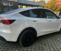 Белый Тесла Model Y, объемом двигателя 0 л и пробегом 25 тыс. км за 28500 $, фото 3 на Automoto.ua