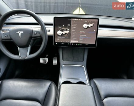 Белый Тесла Model Y, объемом двигателя 0 л и пробегом 61 тыс. км за 24700 $, фото 13 на Automoto.ua