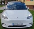 Белый Тесла Model Y, объемом двигателя 0 л и пробегом 69 тыс. км за 23500 $, фото 1 на Automoto.ua