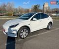 Білий Тесла Model Y, об'ємом двигуна 0 л та пробігом 43 тис. км за 32500 $, фото 3 на Automoto.ua