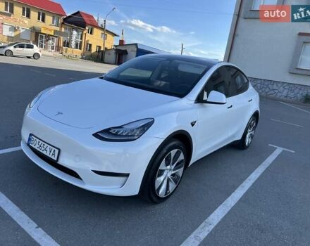 Белый Тесла Model Y, объемом двигателя 0 л и пробегом 29 тыс. км за 23999 $, фото 8 на Automoto.ua