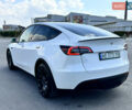 Белый Тесла Model Y, объемом двигателя 0 л и пробегом 64 тыс. км за 28500 $, фото 8 на Automoto.ua