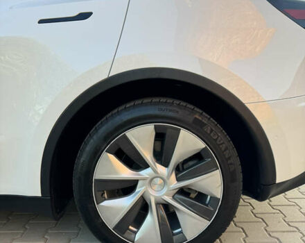 Белый Тесла Model Y, объемом двигателя 0 л и пробегом 94 тыс. км за 24500 $, фото 17 на Automoto.ua