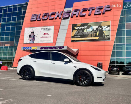 Белый Тесла Model Y, объемом двигателя 0 л и пробегом 44 тыс. км за 43500 $, фото 6 на Automoto.ua