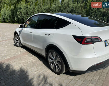 Белый Тесла Model Y, объемом двигателя 0 л и пробегом 26 тыс. км за 28300 $, фото 9 на Automoto.ua