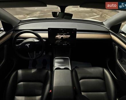 Білий Тесла Model Y, об'ємом двигуна 0 л та пробігом 43 тис. км за 26500 $, фото 15 на Automoto.ua