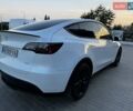 Белый Тесла Model Y, объемом двигателя 0 л и пробегом 59 тыс. км за 28800 $, фото 76 на Automoto.ua