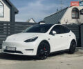 Белый Тесла Model Y, объемом двигателя 0 л и пробегом 51 тыс. км за 31000 $, фото 16 на Automoto.ua