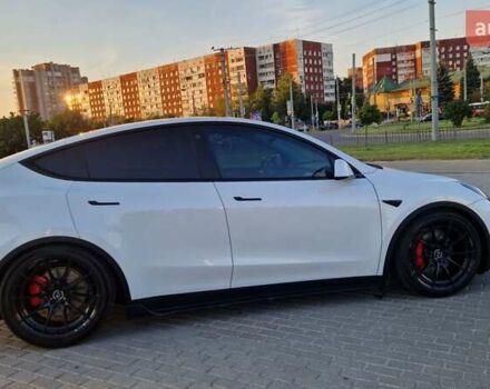 Белый Тесла Model Y, объемом двигателя 0 л и пробегом 87 тыс. км за 33000 $, фото 7 на Automoto.ua