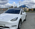 Тесла Model Y 2022 у Сокале на Automoto.ua Білий Тесла Model Y, об'ємом двигуна 0 л та пробігом 75 тис. км за 27500 $, фото 1 на Automoto.ua