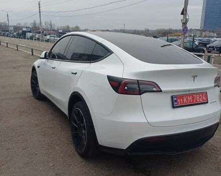 Белый Тесла Model Y, объемом двигателя 0 л и пробегом 54 тыс. км за 30000 $, фото 4 на Automoto.ua