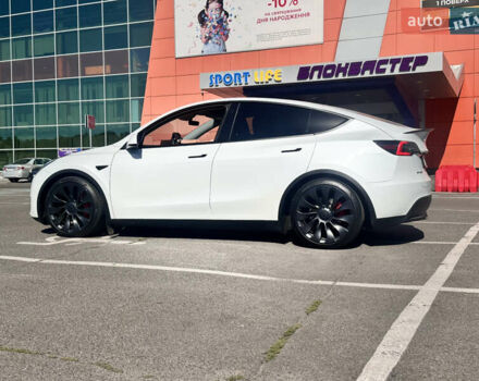 Белый Тесла Model Y, объемом двигателя 0 л и пробегом 44 тыс. км за 43500 $, фото 8 на Automoto.ua